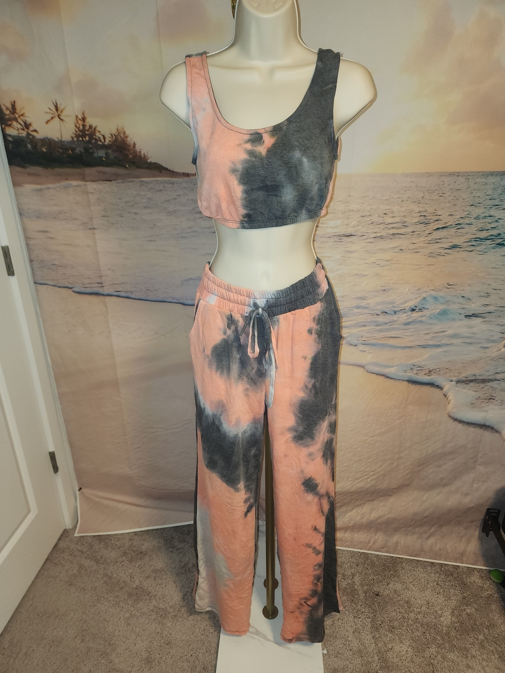 WinWin Tie-Dye Lounge Crop Tank & Wide-Leg Pants Set - Peach & Charcoal